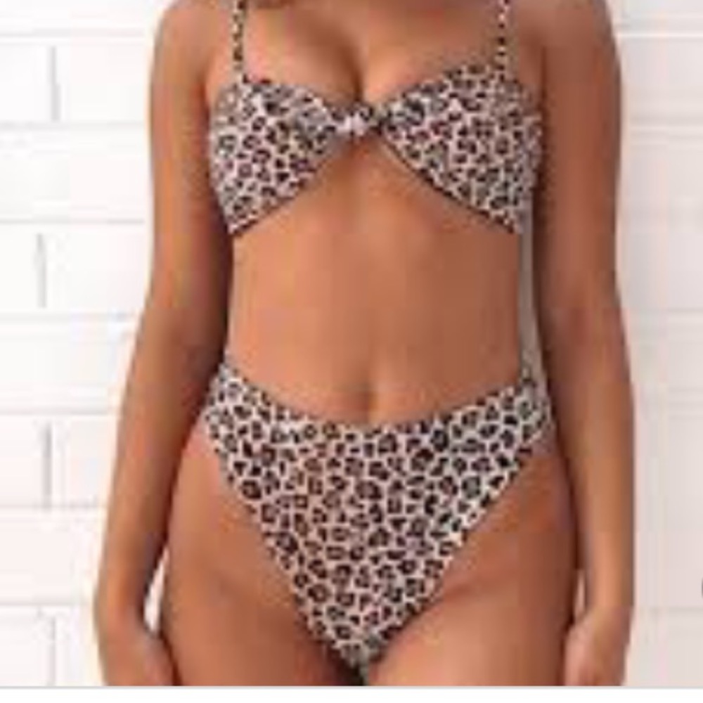 Kotomi cheetah print Rochelle bottoms tamson top